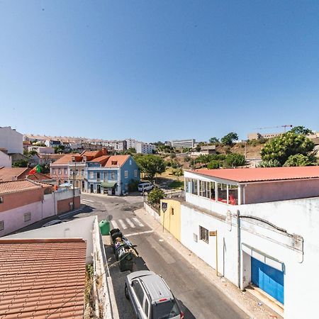 Cruzeiro Charm Apartments Lisbon Luaran gambar