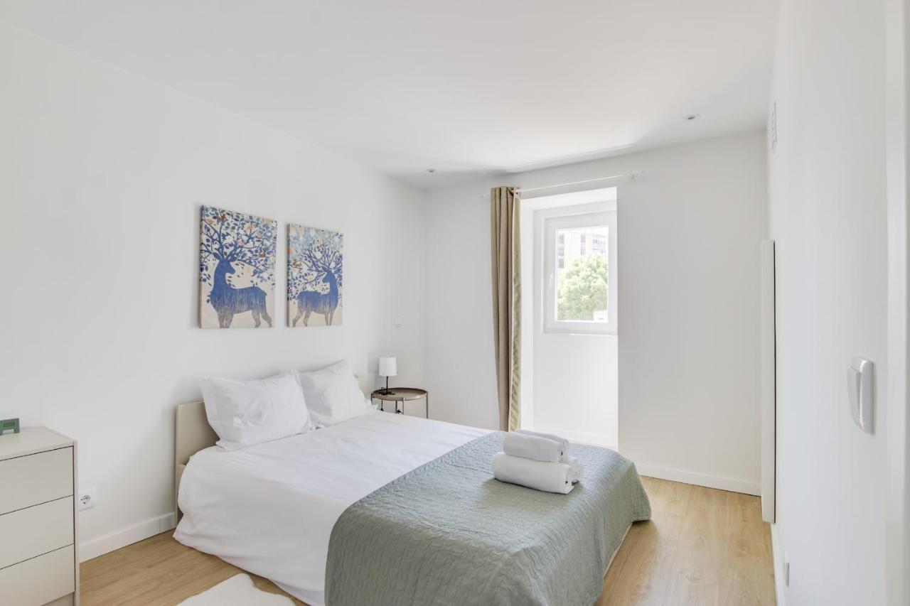 Cruzeiro Charm Apartments Lisbon Luaran gambar