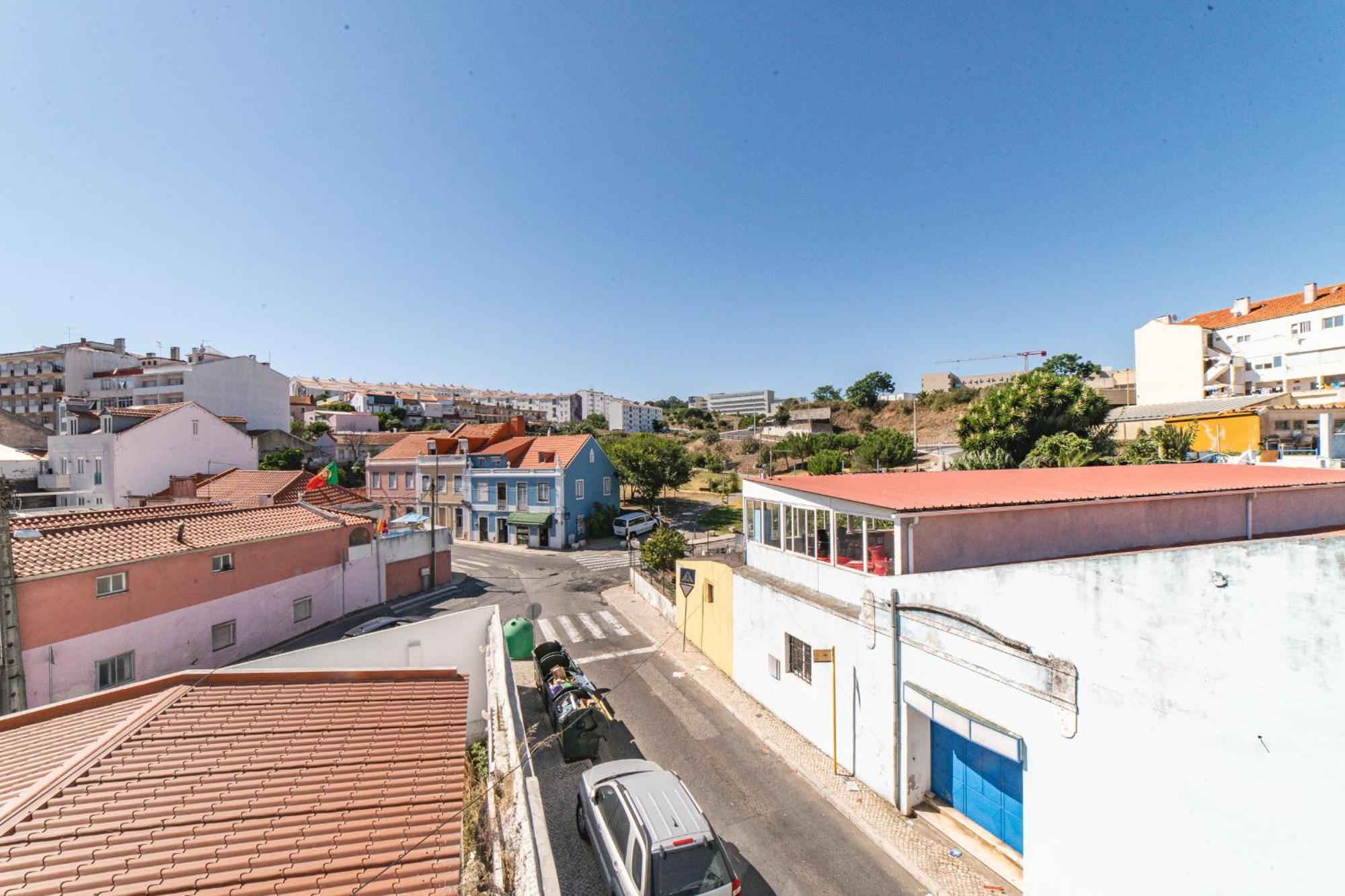 Cruzeiro Charm Apartments Lisbon Luaran gambar